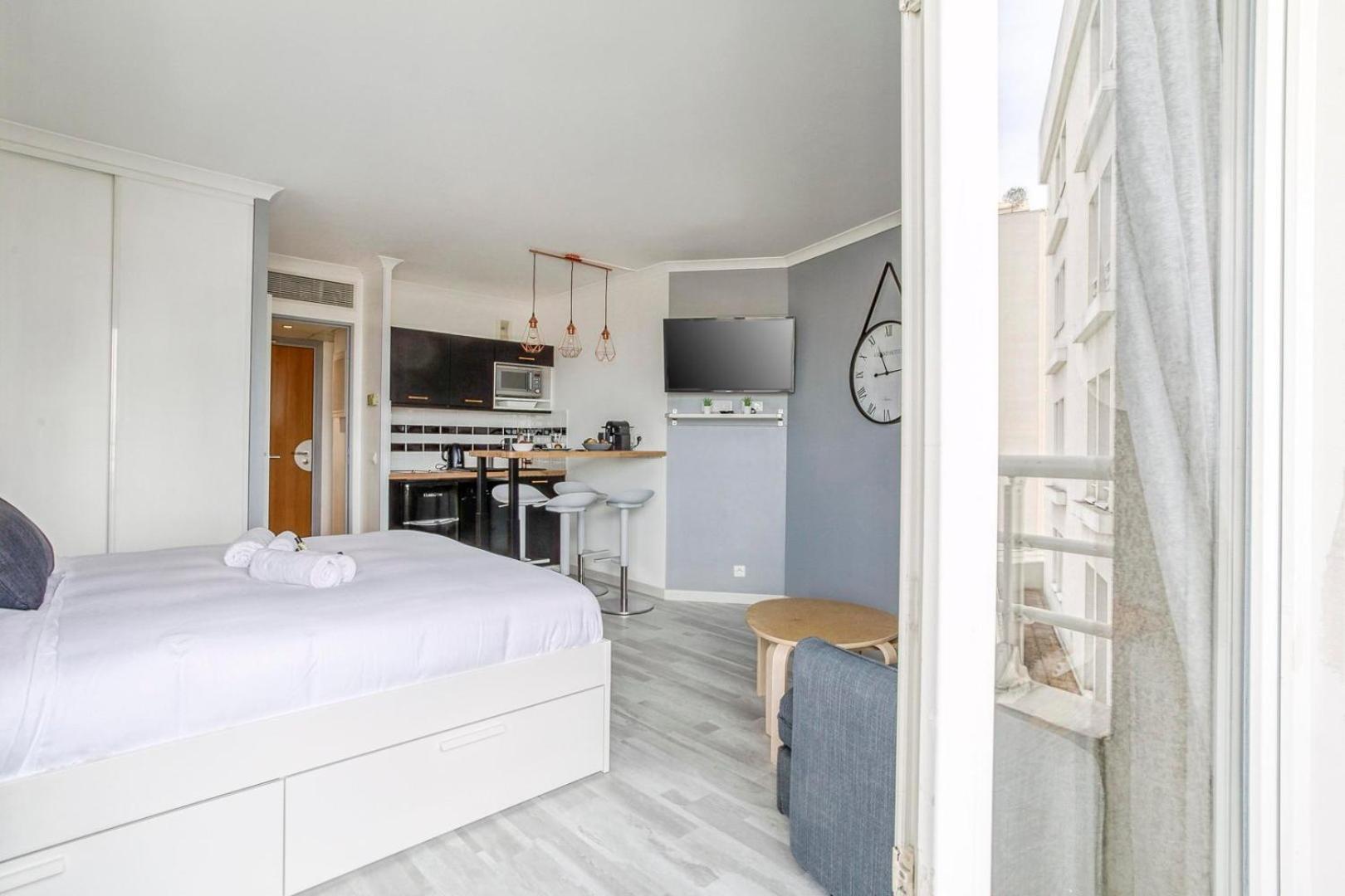 Joli Studio A Courbevoie - La Defense Εξωτερικό φωτογραφία